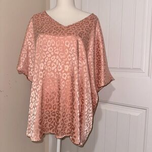 JODIFL oversized satin feel top